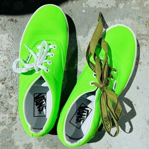 Vans Low Era Highlighter Green